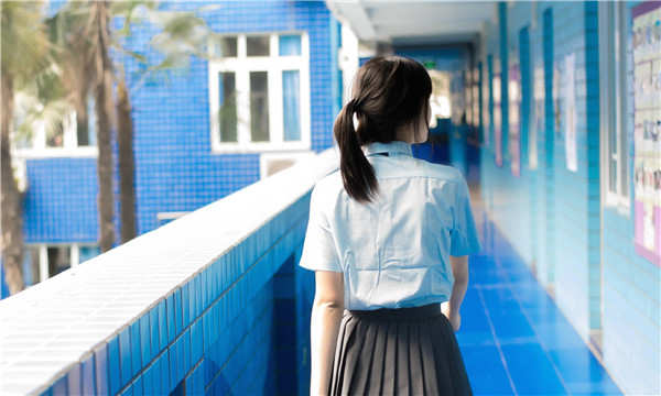 民权如何找到一个可以帮助我生孩子的女人？